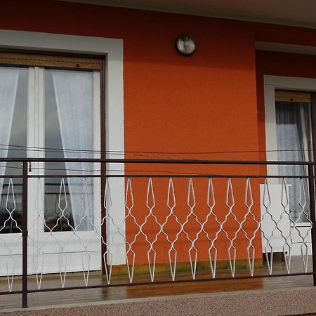 Apartment Parenzana Bibali 65 A 52460-Буйе Экстерьер фото