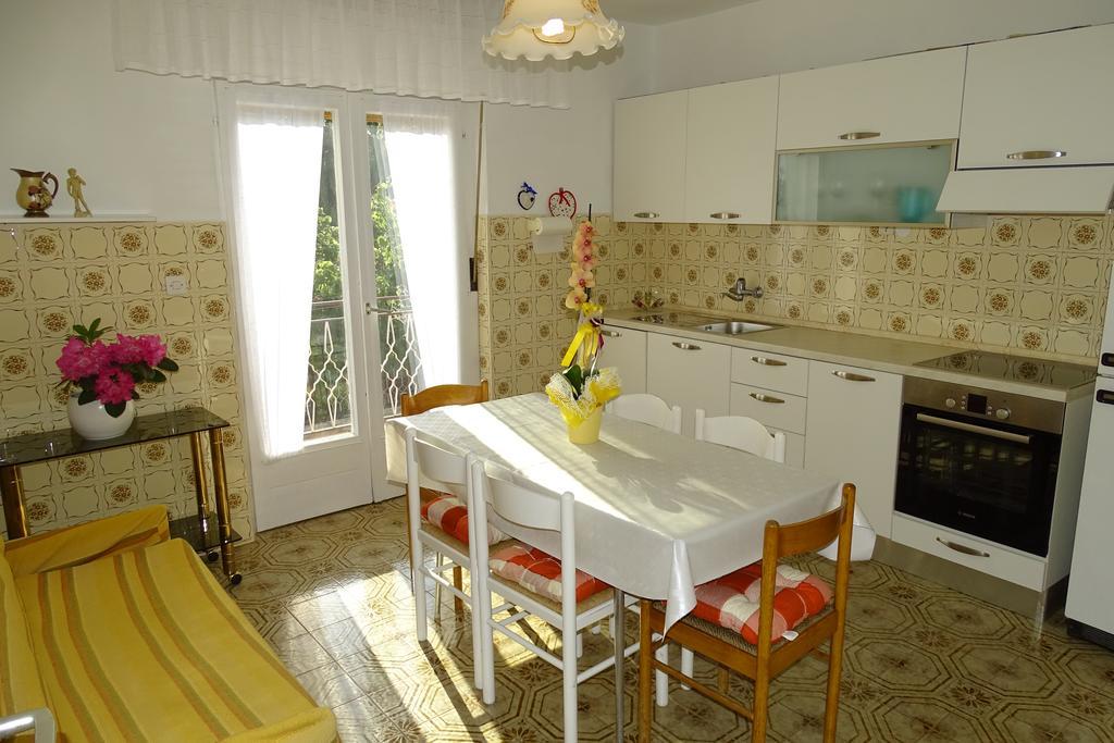 Apartment Parenzana Bibali 65 A 52460-Буйе Экстерьер фото