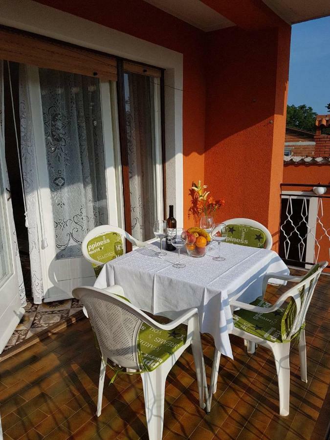 Apartment Parenzana Bibali 65 A 52460-Буйе Экстерьер фото